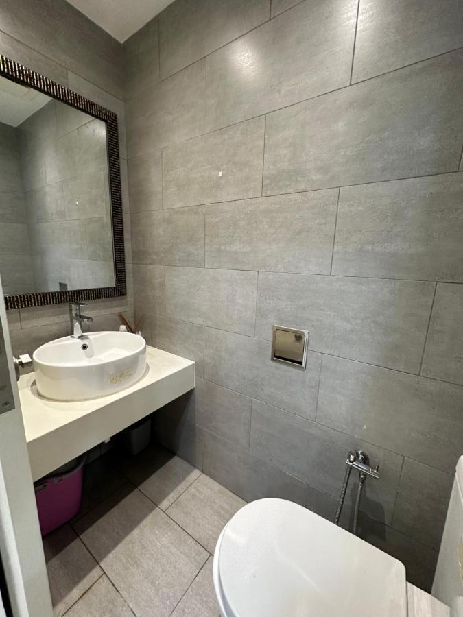 Aparthotel Arti Mont Kiara Kuala Lumpur Zewnętrze zdjęcie