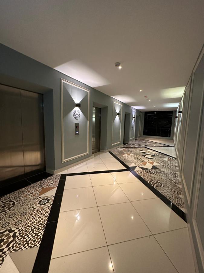 Aparthotel Arti Mont Kiara Kuala Lumpur Zewnętrze zdjęcie